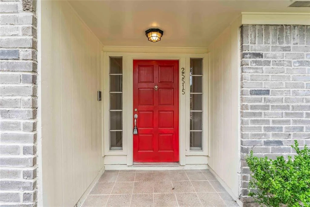 Photo of 25515 Pepper Ridge Lane
