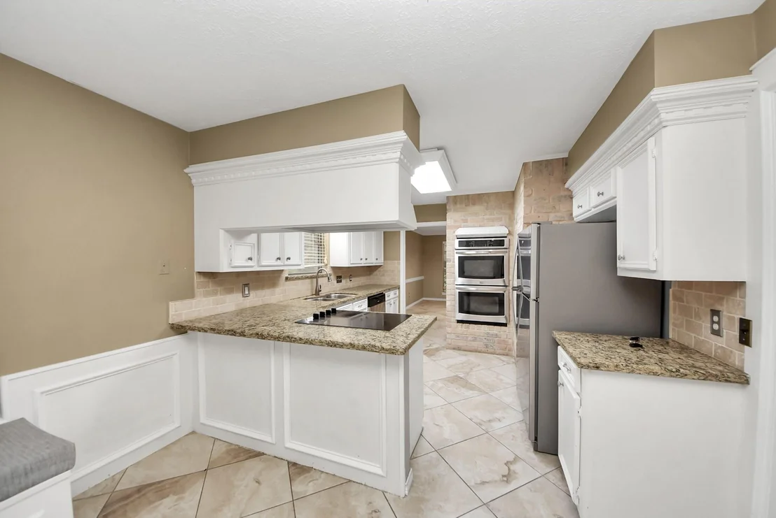 Photo of 12463 Oak Park Drive