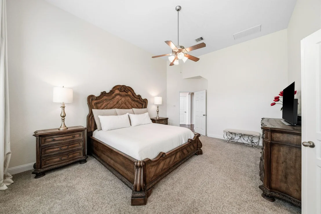 Photo of 17610 Strackfield Lane
