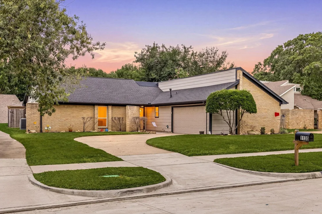 Photo of 1130 Copper Creek Drive