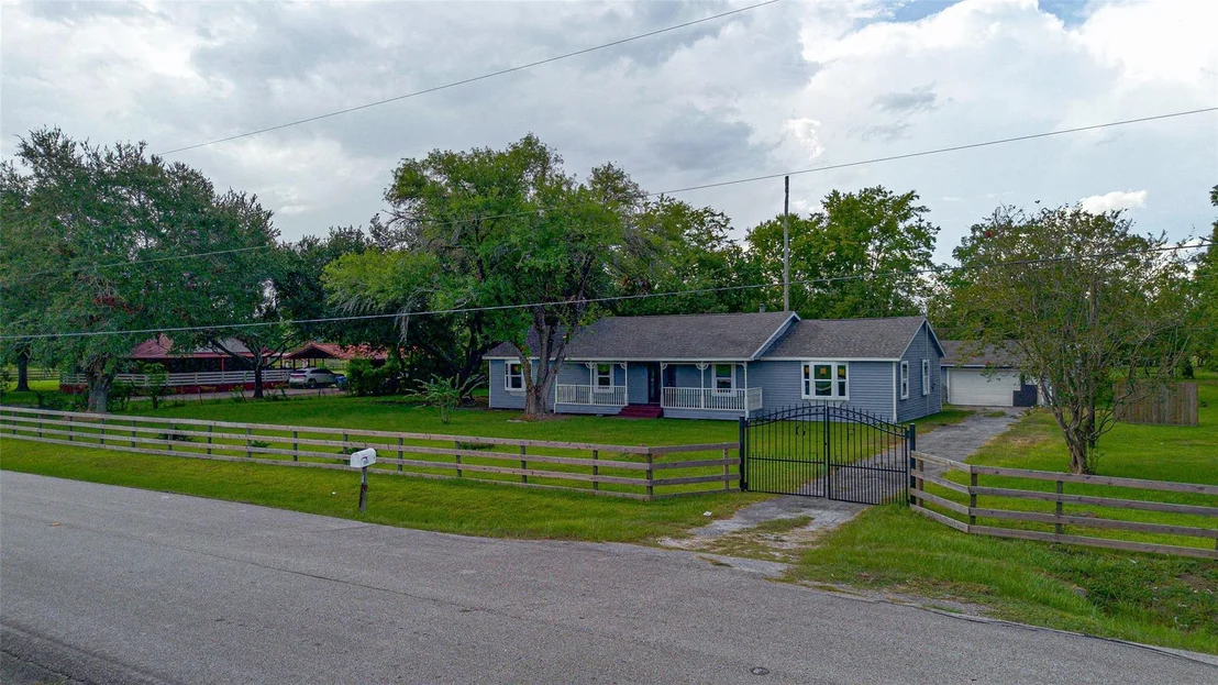 Photo of 4004 Gatewood Road