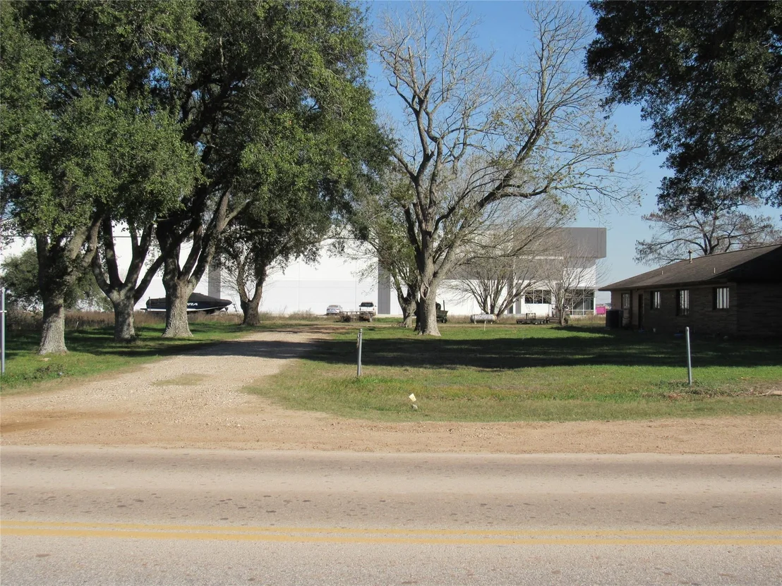 Photo of 2119 Woods Road