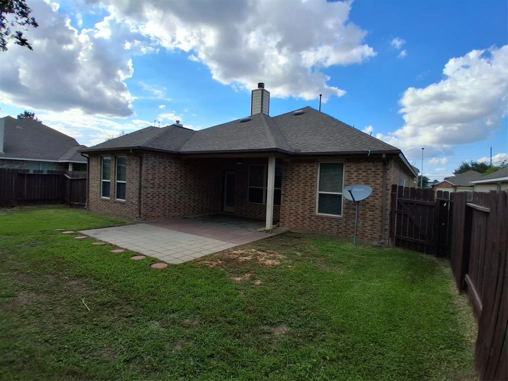 Photo of 24911 Tribeca Lane