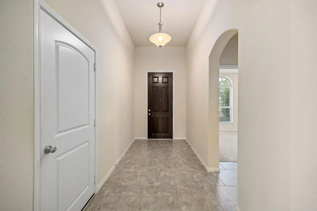 Photo of 523 Bonbrook Lane
