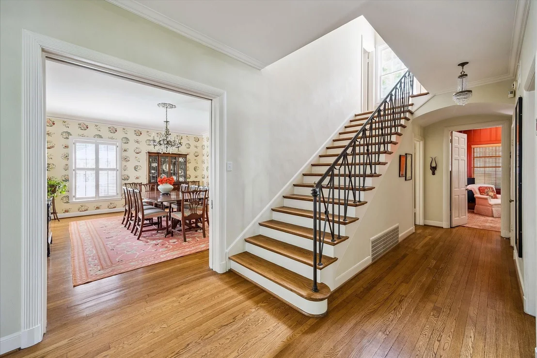 Photo of 1705 North Boulevard