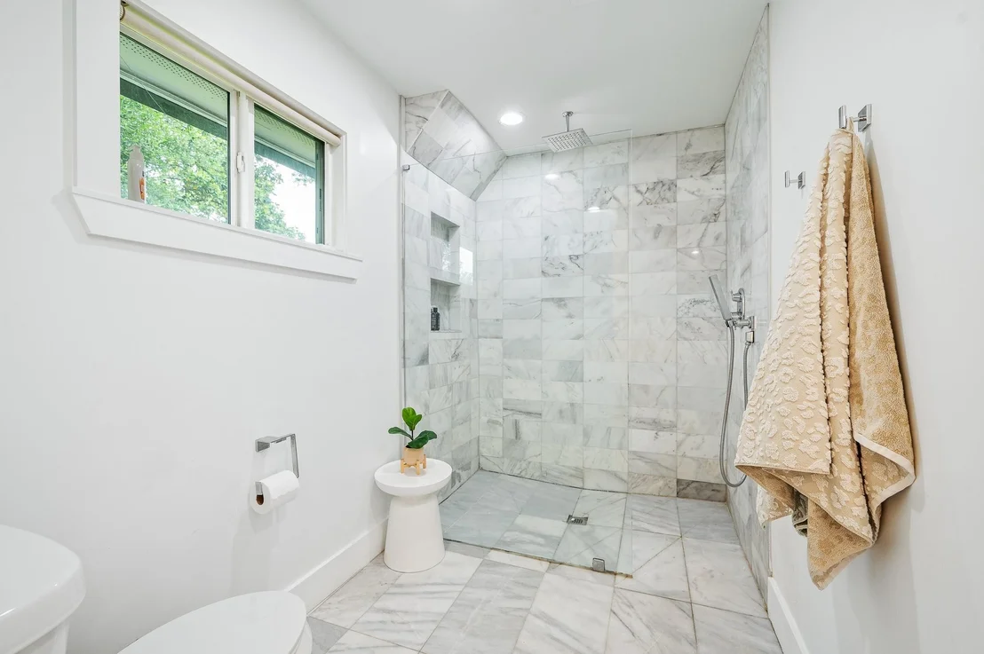 Photo of 2102 Teague Road
