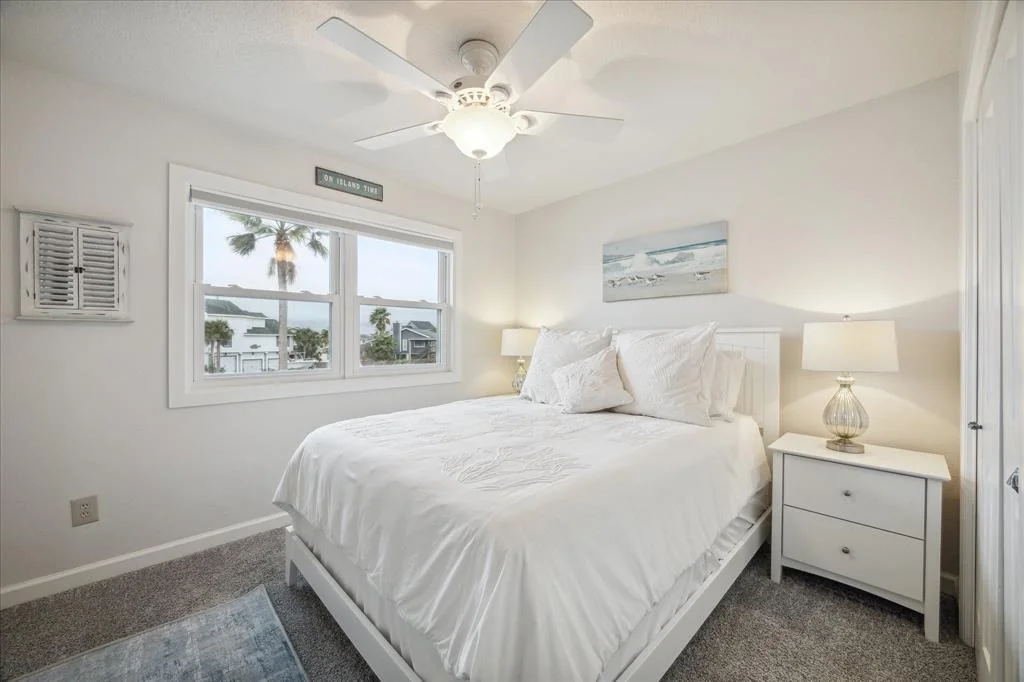 Photo of 1735 Diamond Head Drive