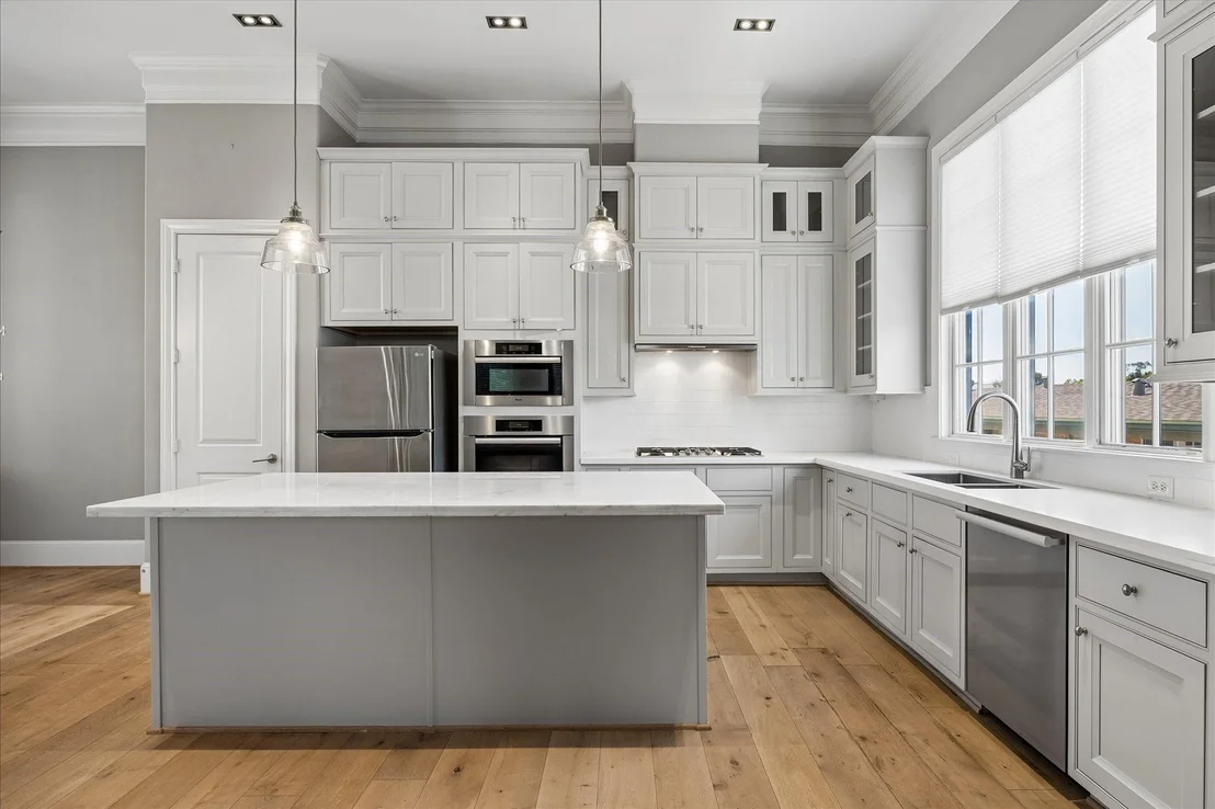 Photo of 3828 Glen Arbor Drive
