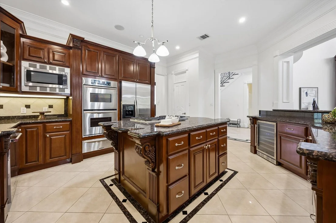 Photo of 9206 Westview Drive