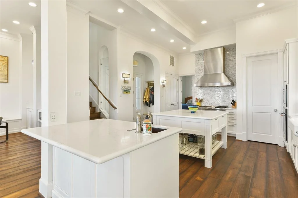 Photo of 1745 Seaside Drive
