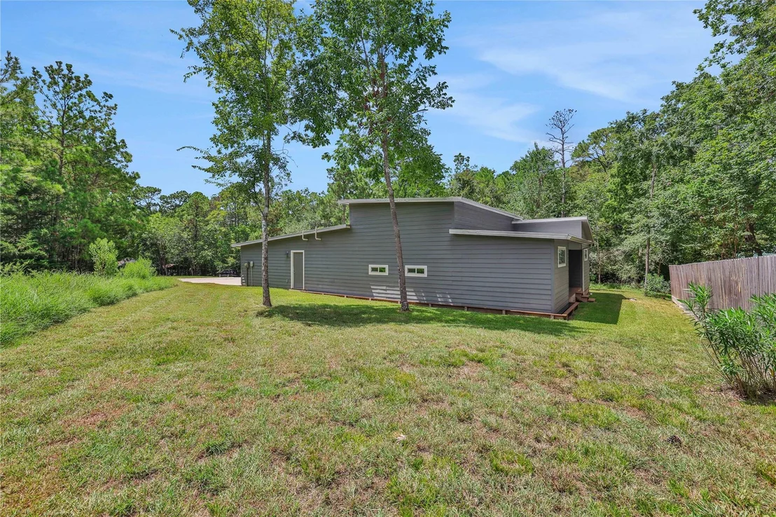 Photo of 70 N Royale Greens Drive