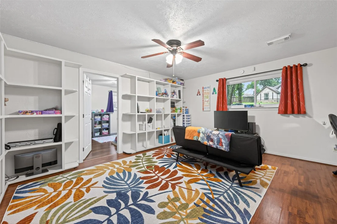 Photo of 28111 Camille Drive