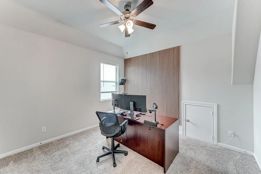 Photo of 5806 Metaphor Way