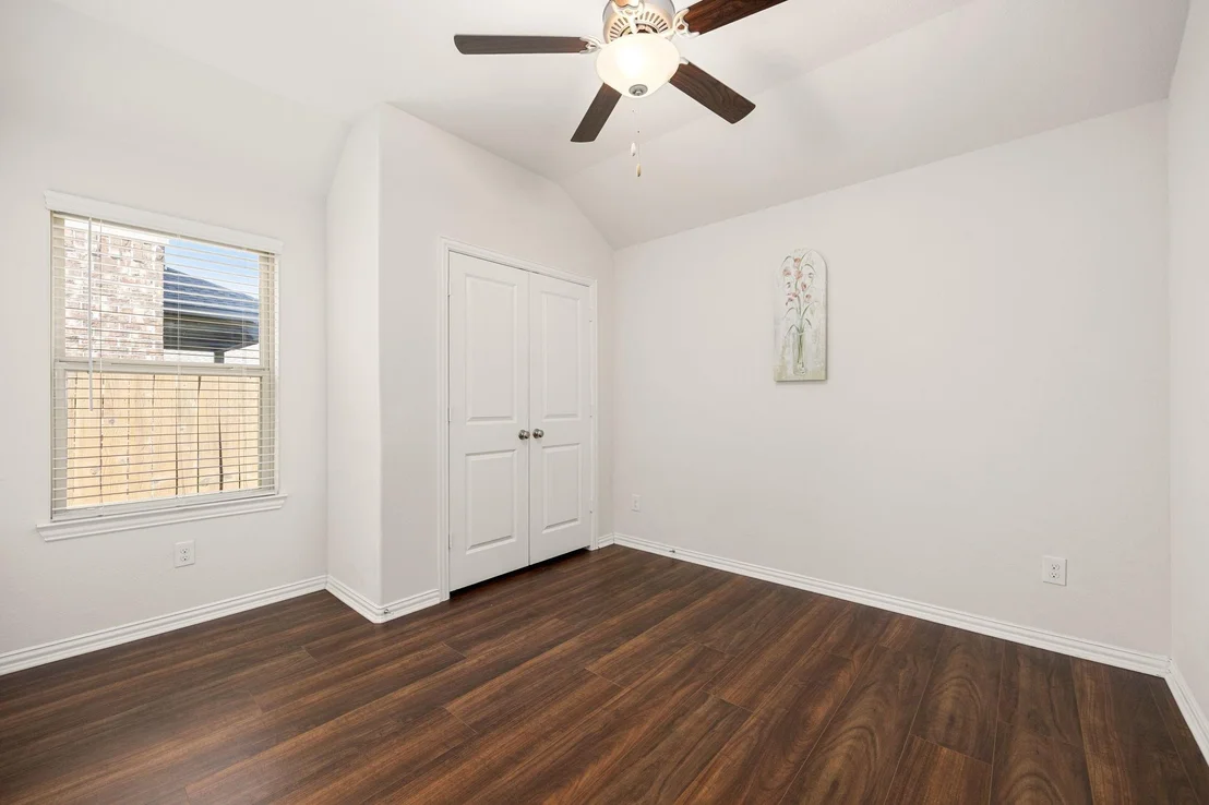 Photo of 1573 Ancient Oak Lane
