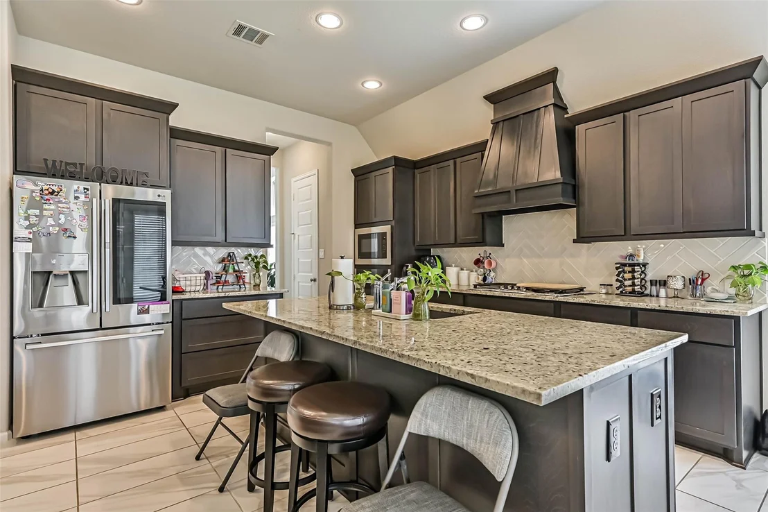 Photo of 5138 Walnut Grove Lane