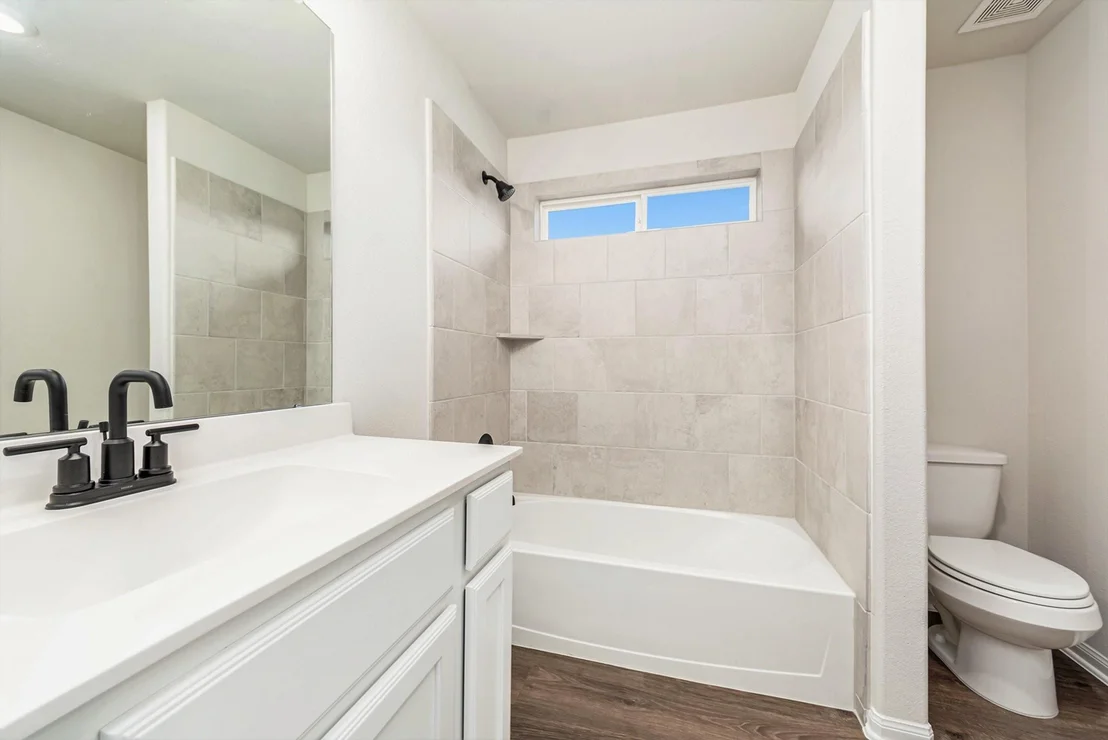 Photo of 233 Crestview Drive