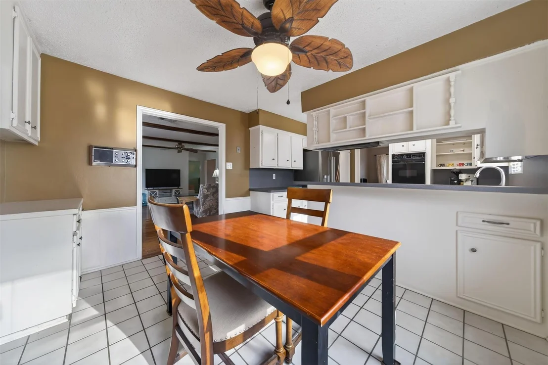 Photo of 5934 Theall Road