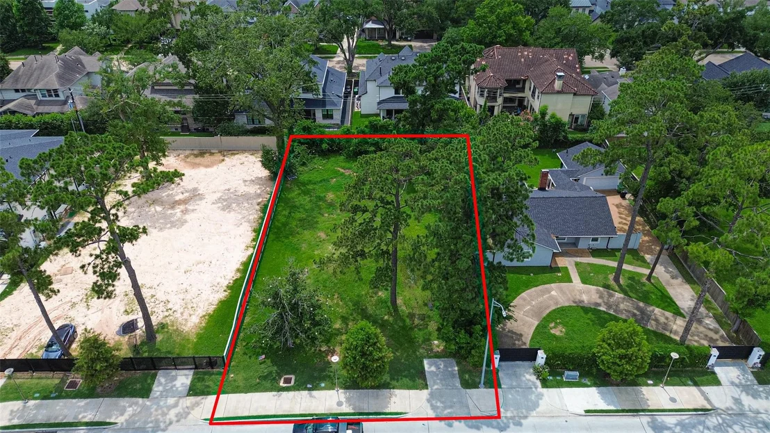 Photo of 12715 Memorial Drive