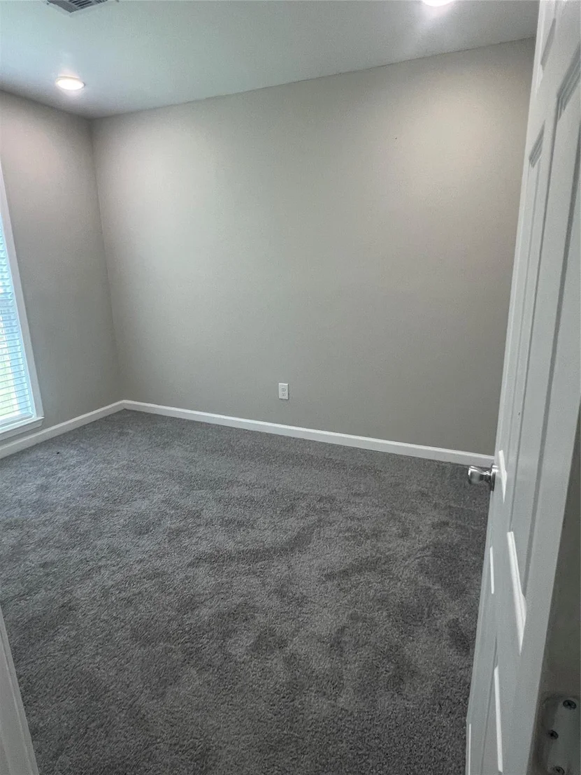 Photo of 22418 E Shorewood Loop E