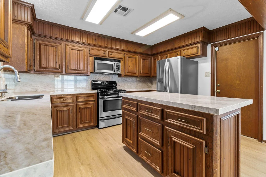 Photo of 554 Harbor Drive