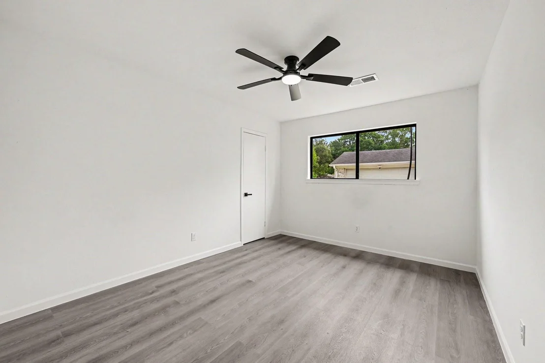 Photo of 7607 Grape Street