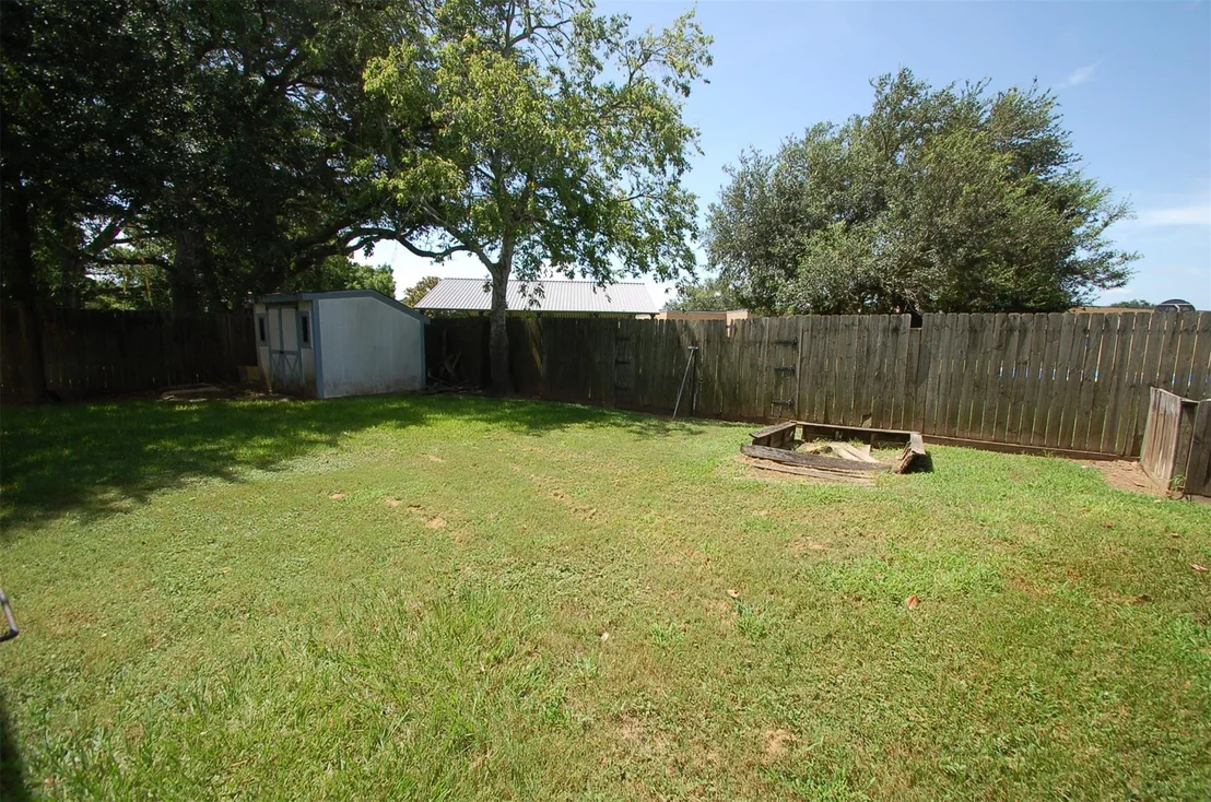 Photo of 2035 Old Dixie Drive
