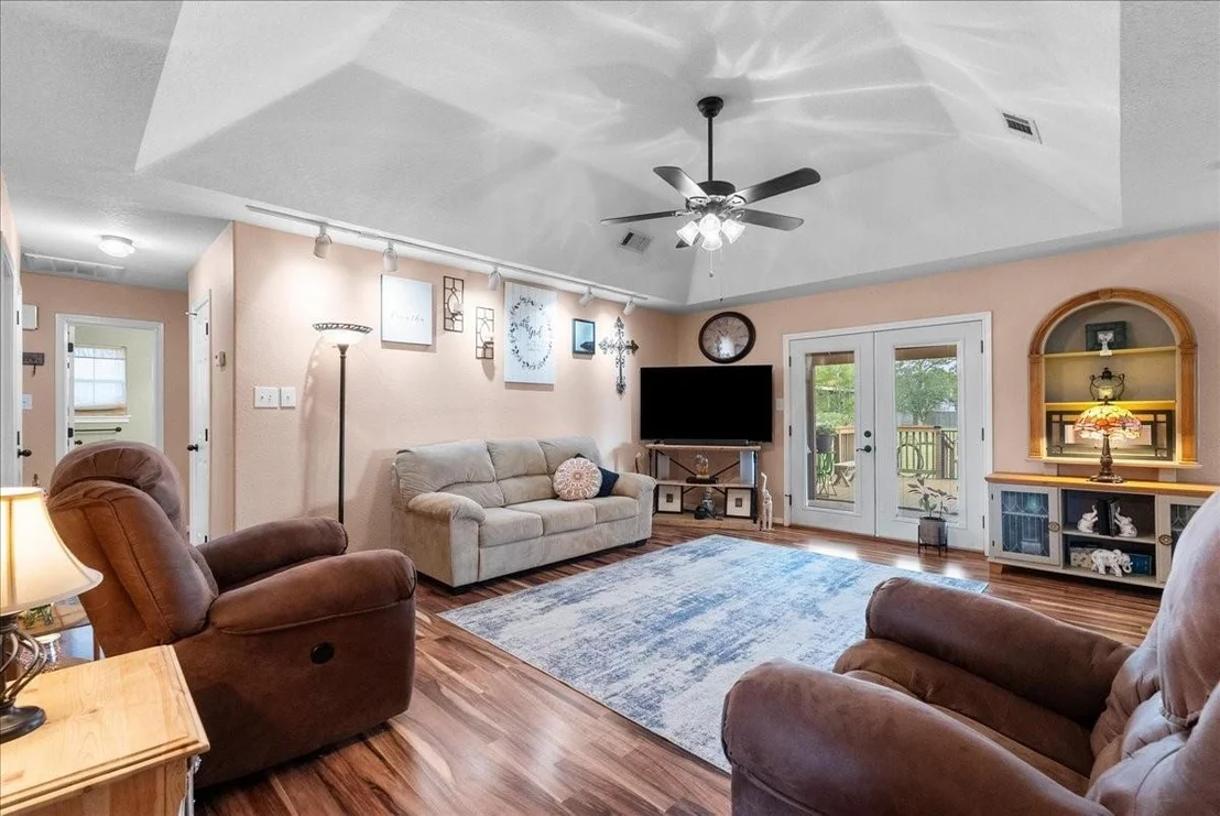 Photo of 3519 Lone Pine Drive