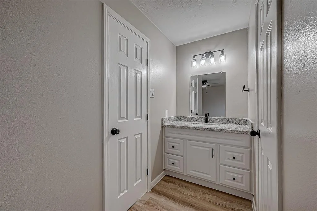 Photo of 19331 Gagelake Lane