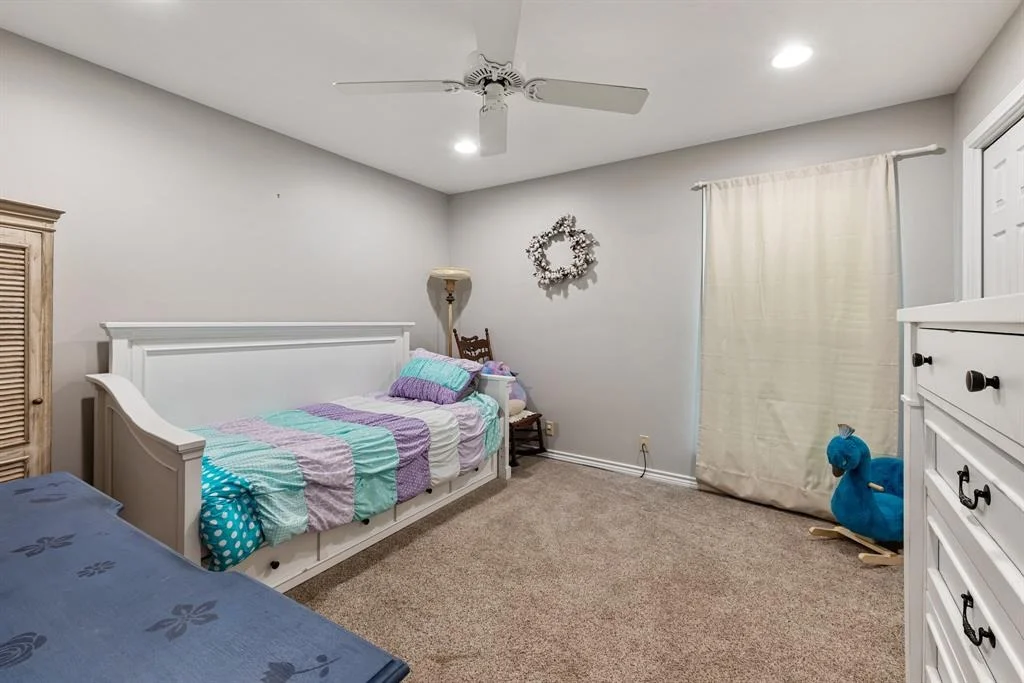 Photo of 236 N Golfview Drive