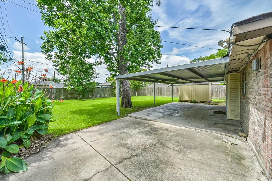 Photo of 7903 Parkglen Drive