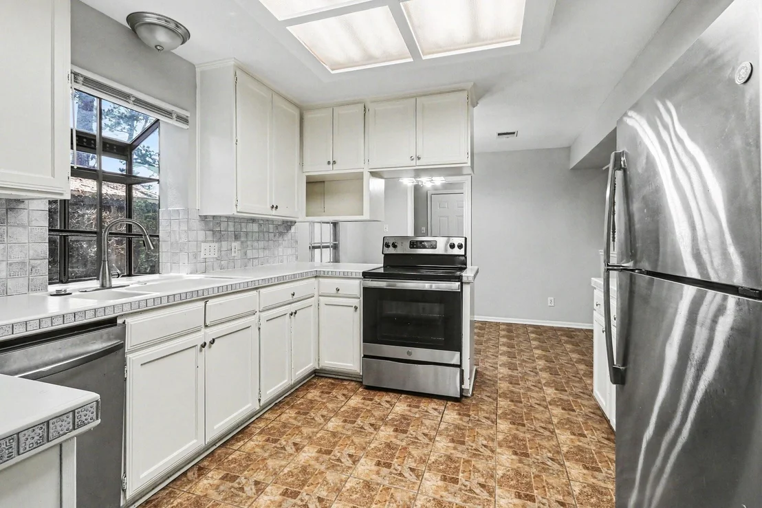 Photo of 5918 Pine Arbor Drive