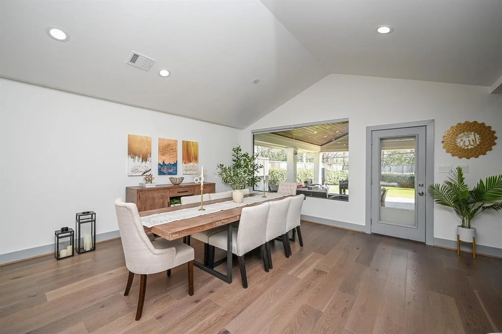 Photo of 203 Blue Willow Drive