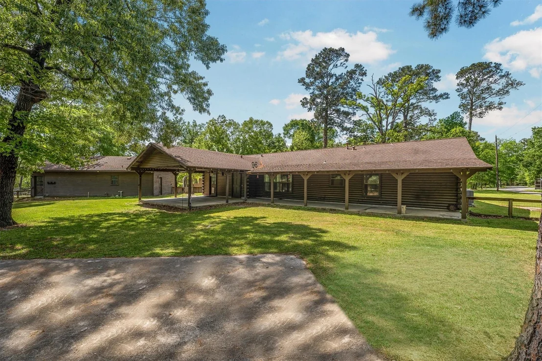 Photo of 12049 Clark Lane
