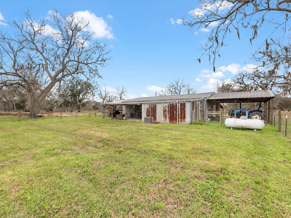 Photo of 5013 U Pond Drive