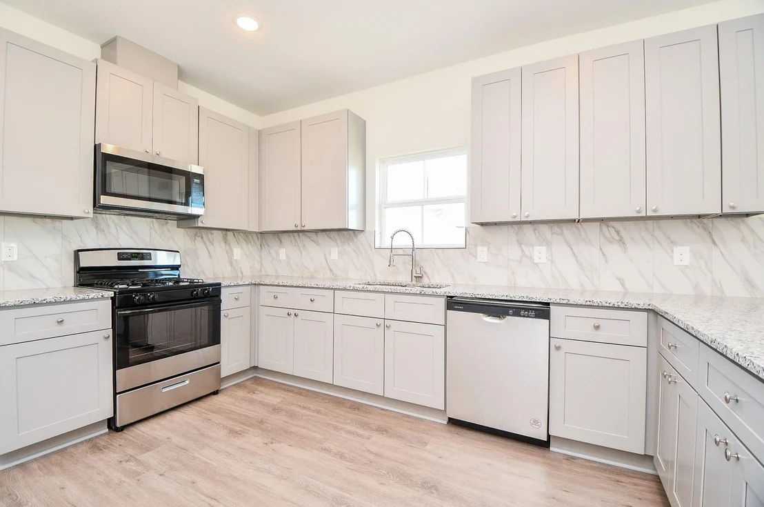 Photo of 2827 Pine Estate Lane