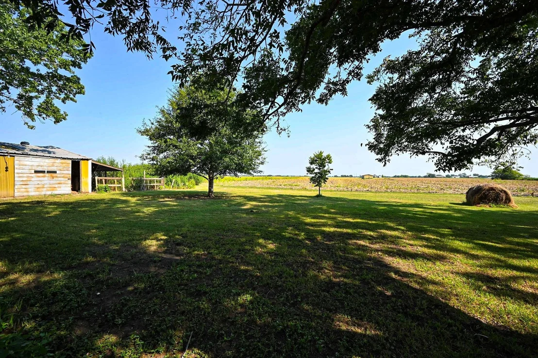 Photo of 14920 Bj Dusek Road