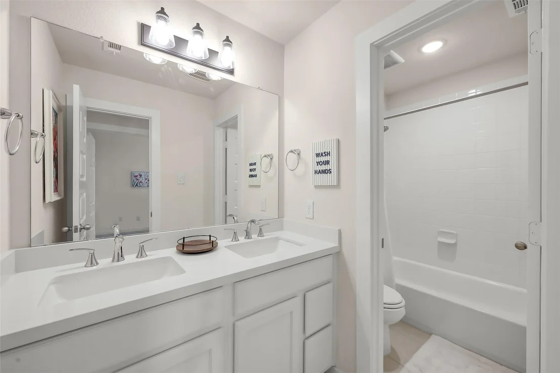 Photo of 6718 Waxbill Road