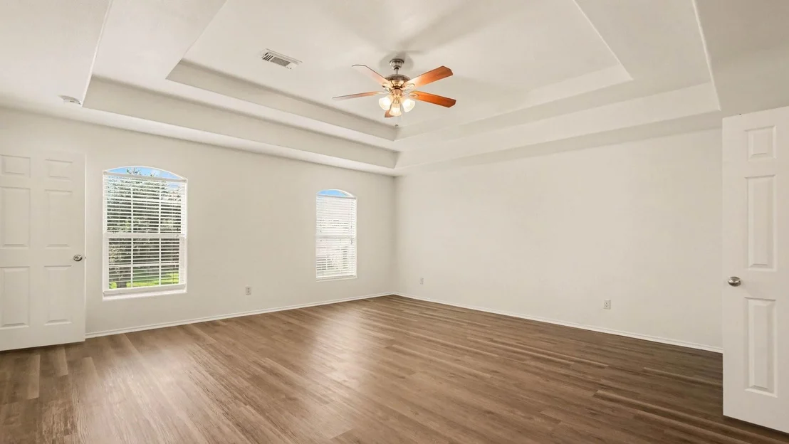 Photo of 15342 Reigate Lane