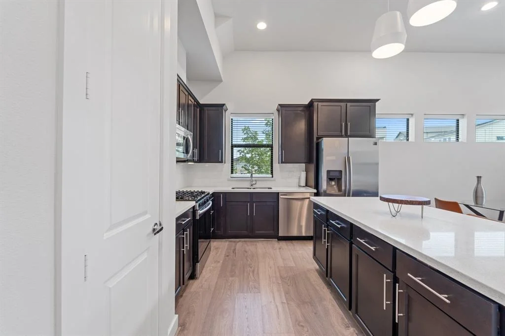 Photo of Unit A at 2616 Riverside Drive