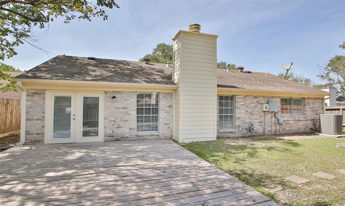 Photo of 13303 Hampton Falls Drive