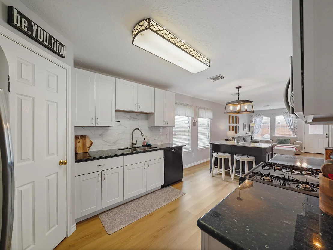 Photo of 7714 Thicket Trace Court