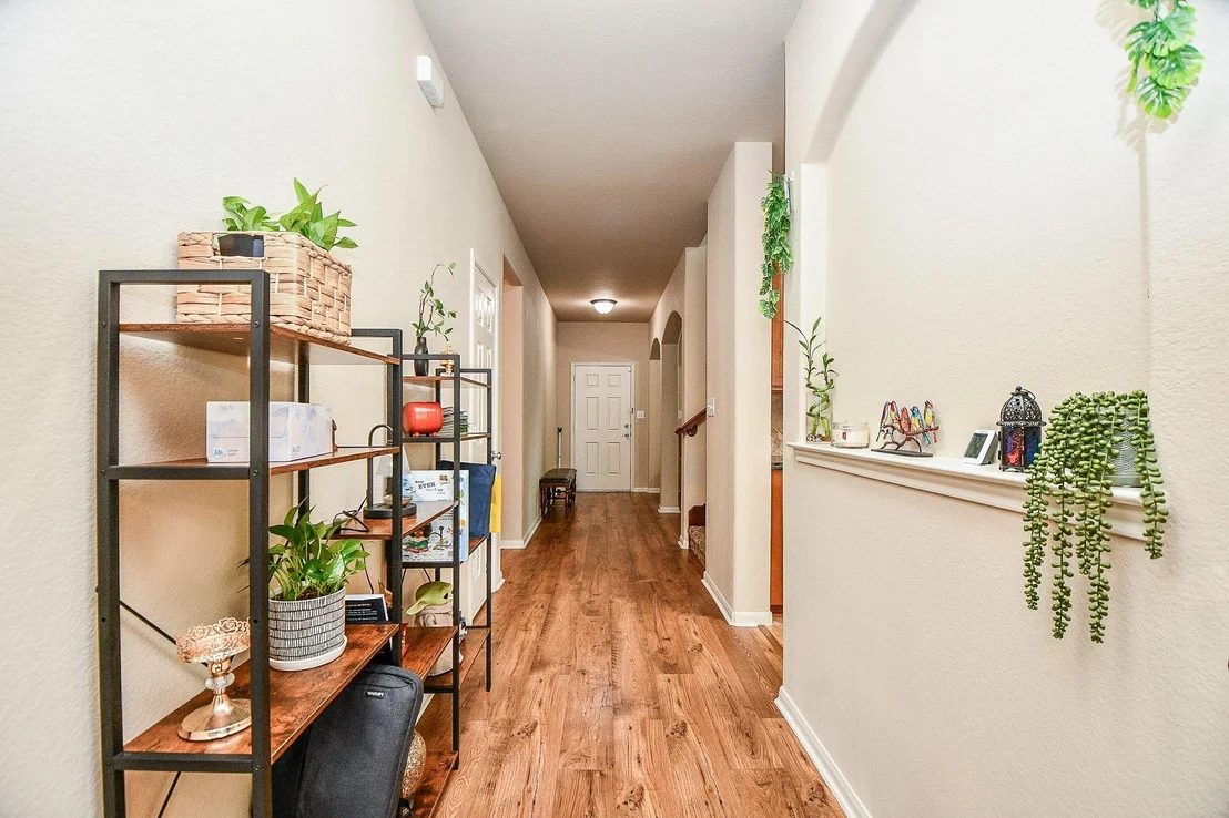Photo of 5607 Gemstone Park Road