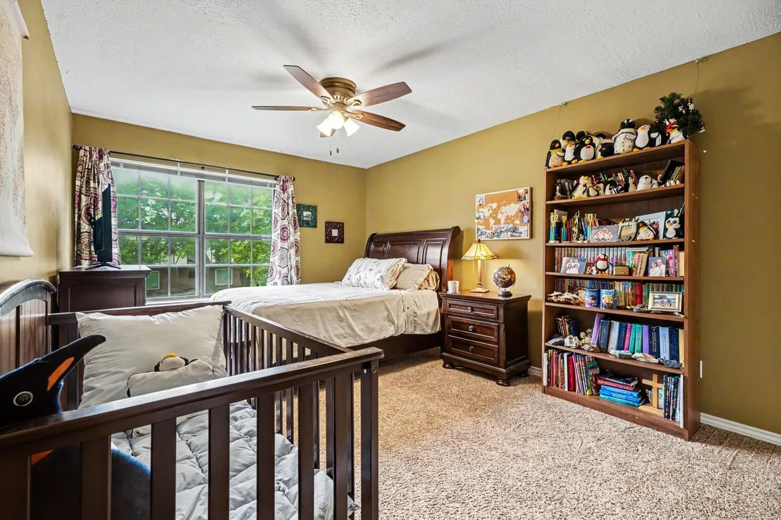 Photo of 1623 Lake Bluff Drive