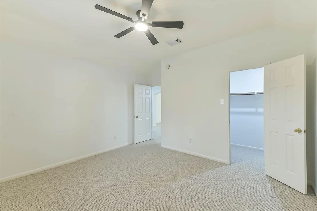 Photo of 11906 Sandler Bend