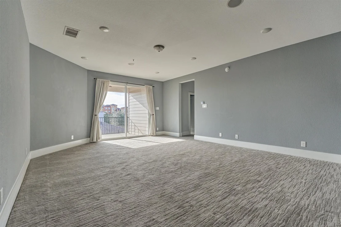 Photo of 2113 Solstice Boulevard