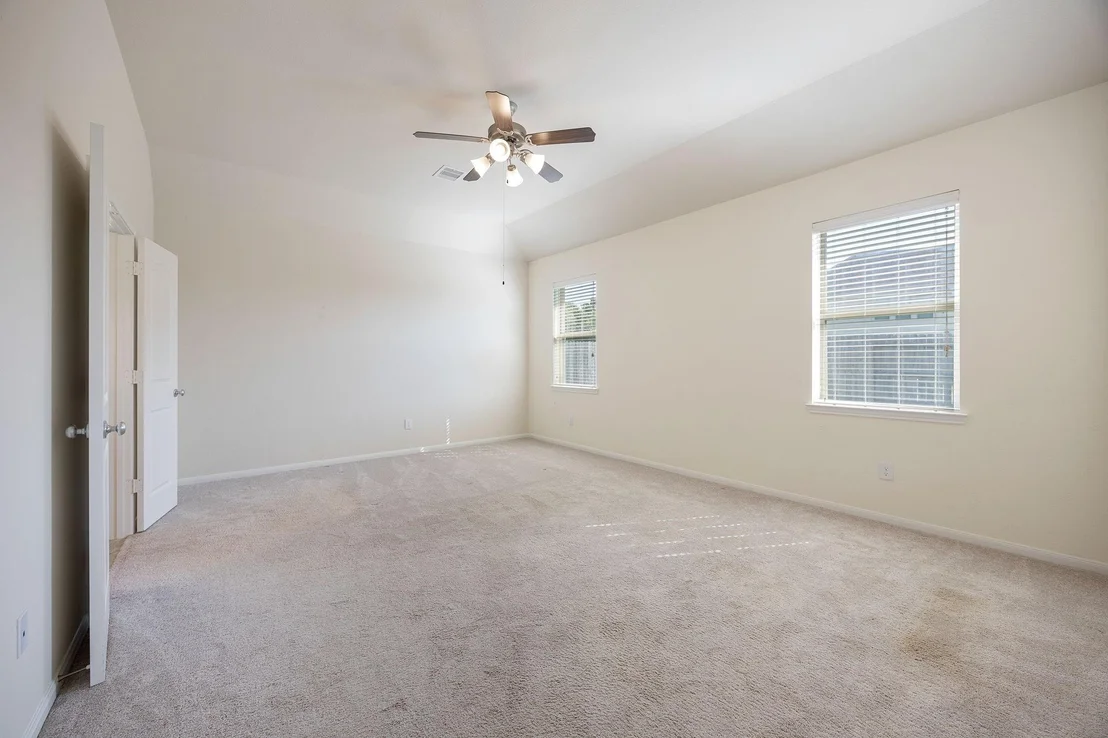 Photo of 523 Bonbrook Lane