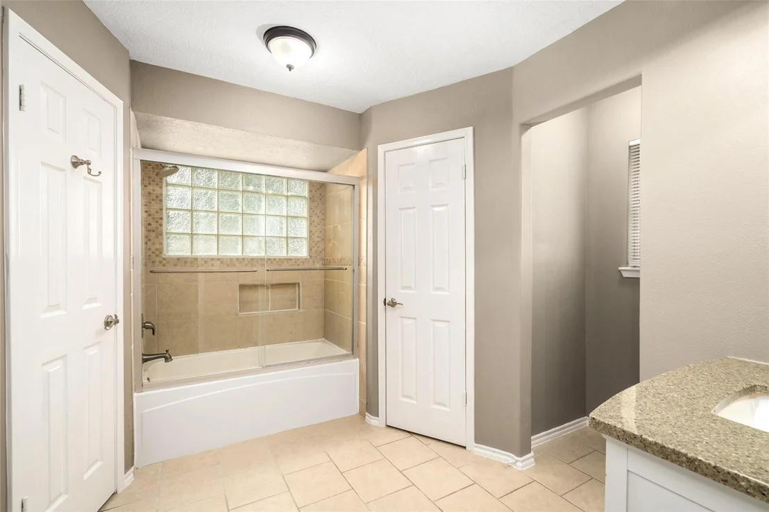 Photo of 24915 Butterwick Drive