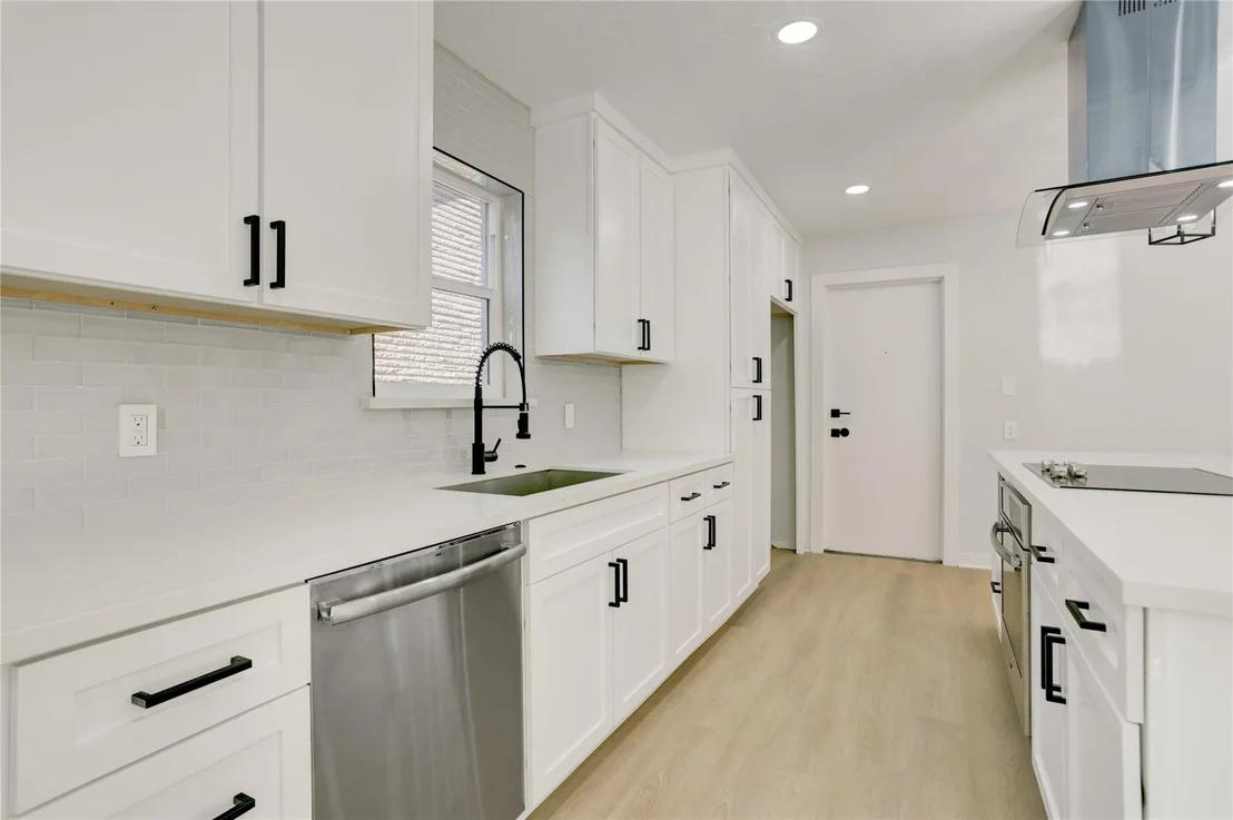 Photo of 6015 Spellman Road