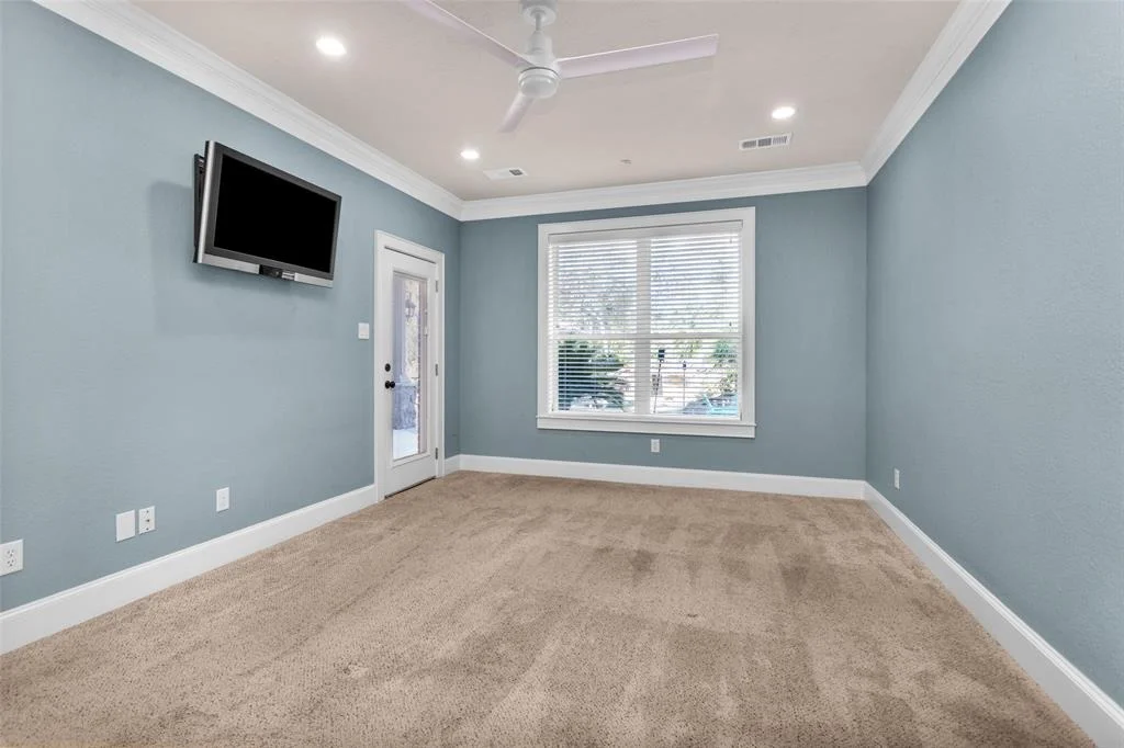 Photo of 14511 Hillside Lane