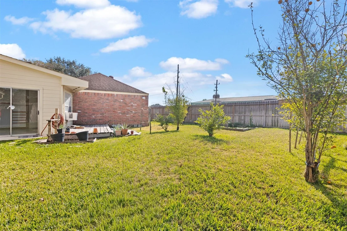 Photo of 10323 Dude Road